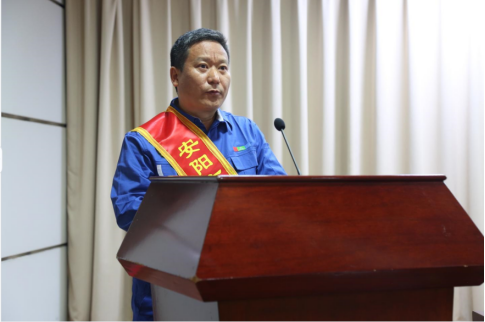 荣誉双双来袭！jdpay钱包两人一集体荣获安阳市五一劳动奖章和工人先锋号